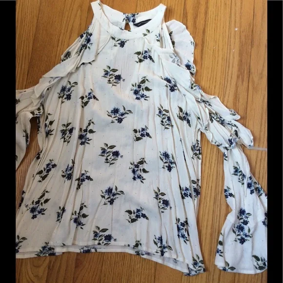 American eagle top - Picture 3 of 5